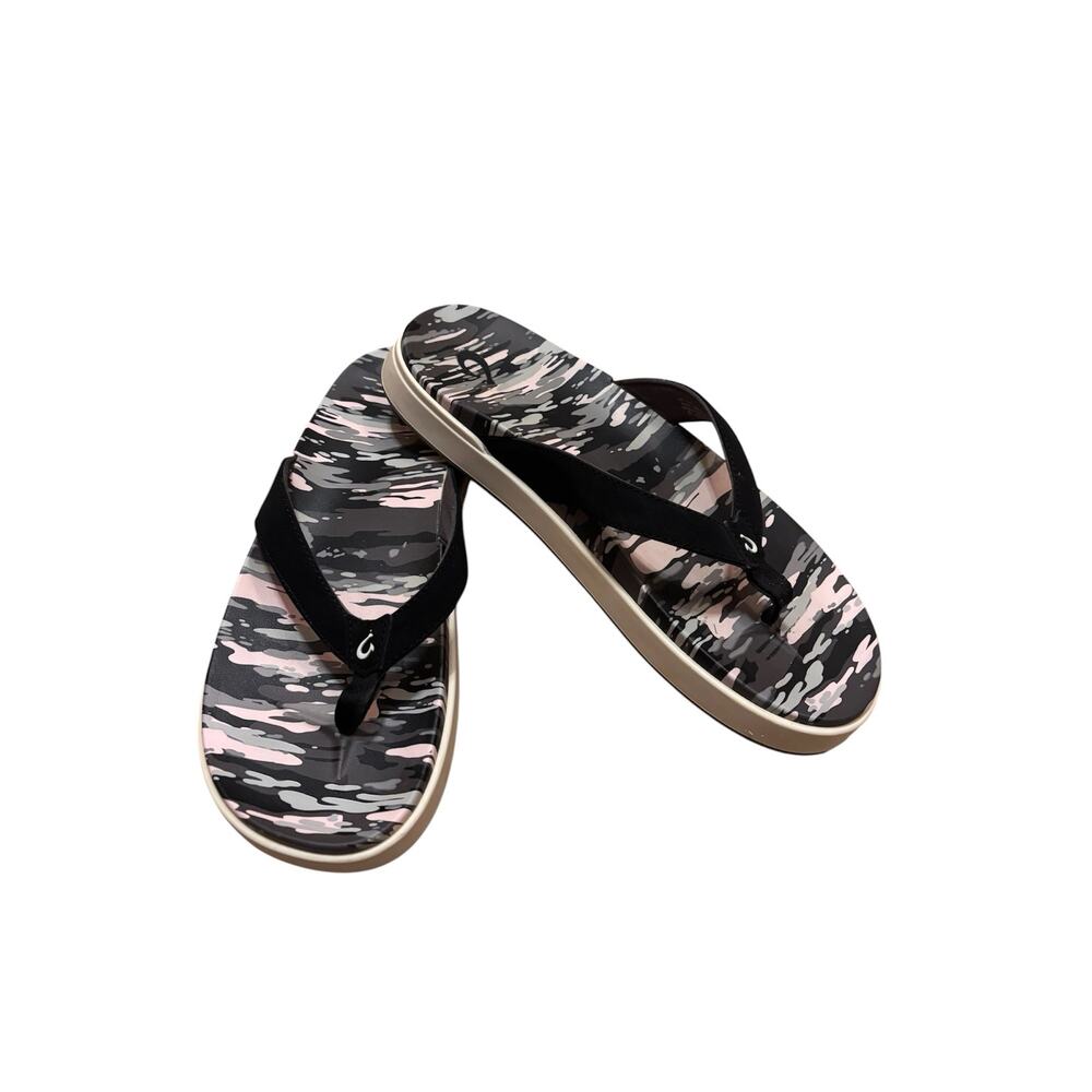 Olukai nua pio flip flops in black camo women’s size 8